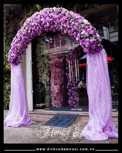 Cổng hoa giả tím hồng vòm cong thả voal - 1A.jpg